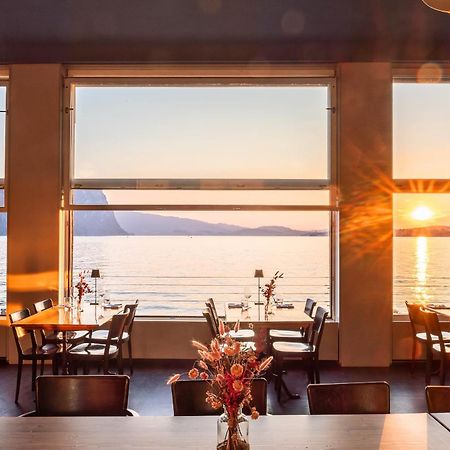 Hotel Terrasse Am See Вицнау Екстериор снимка