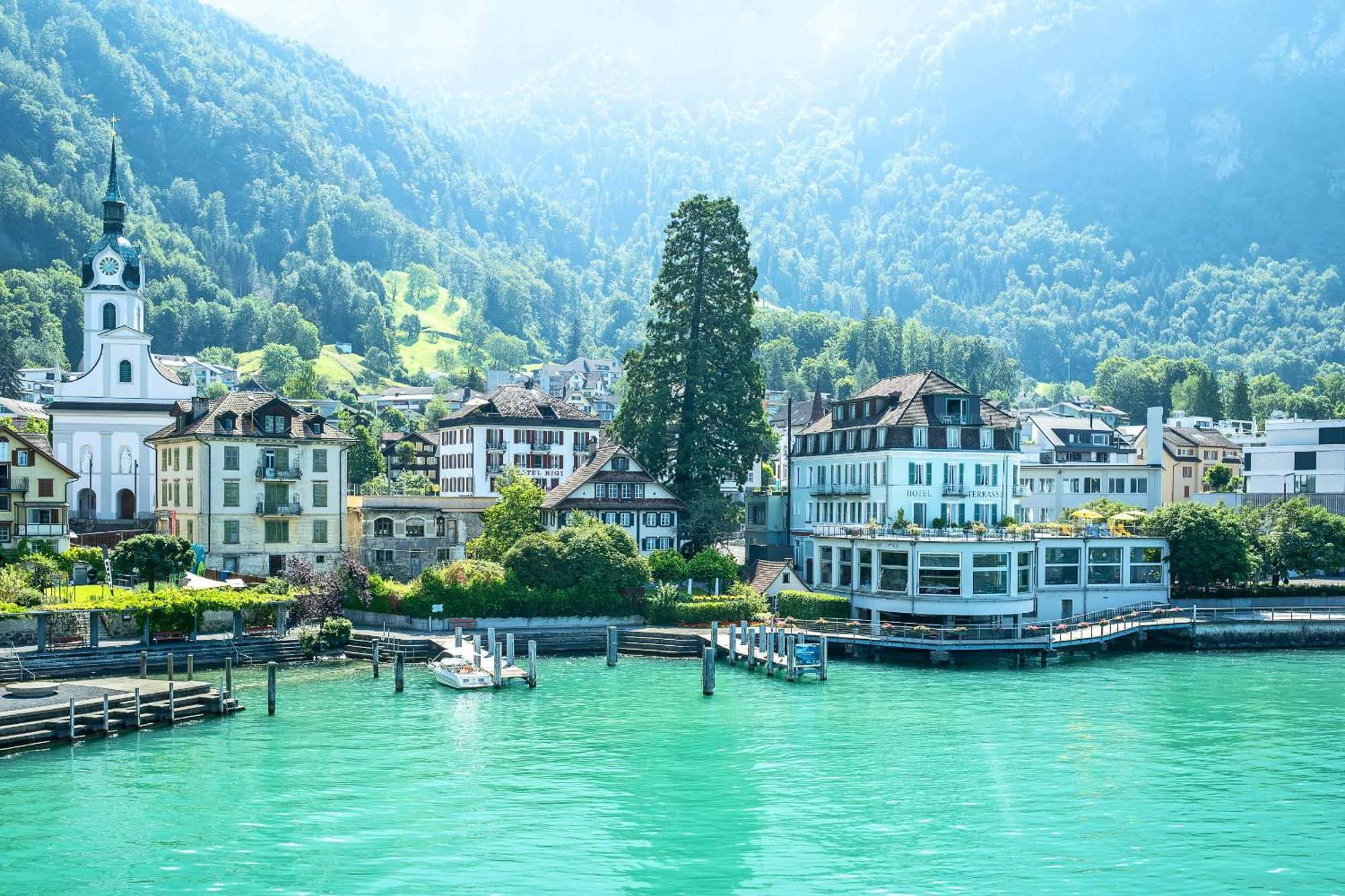 Hotel Terrasse Am See Вицнау Екстериор снимка